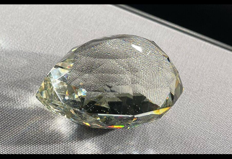 Zaginiony przez ponad wiek florencki diament należący do dynastii Habsburgów odnalazł się ponownie w Quebecu